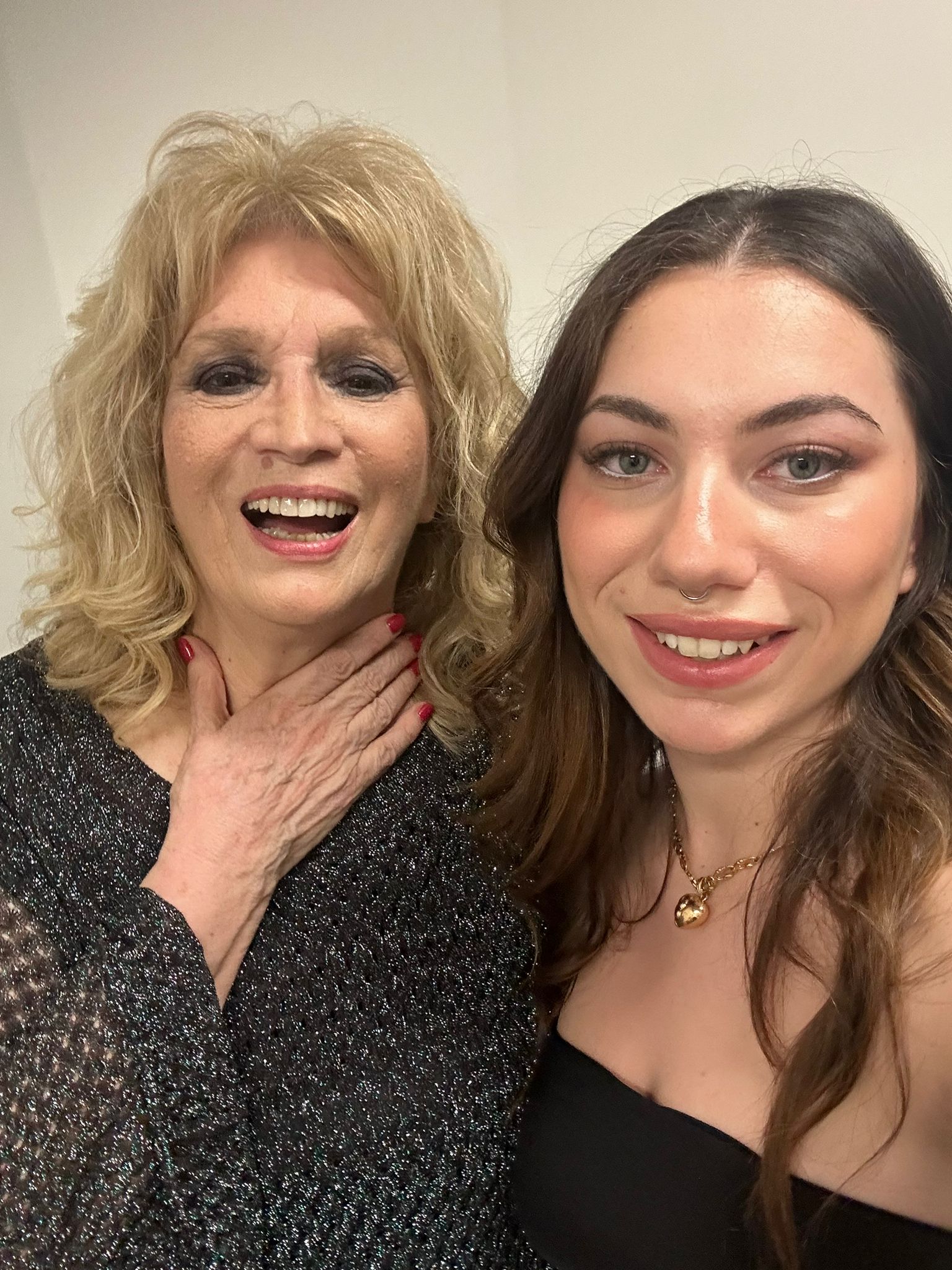 Delia Russello interviste vip e personaggi